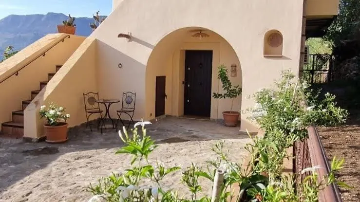 Casale Di Sicilia Apartment Monreale